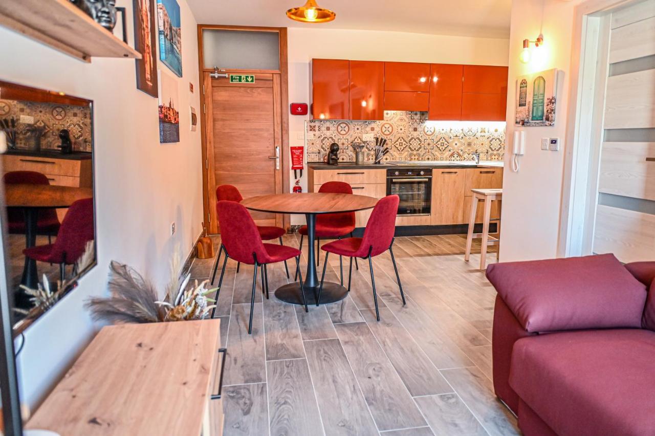 Droplet Apartment Kalkara Ngoại thất bức ảnh